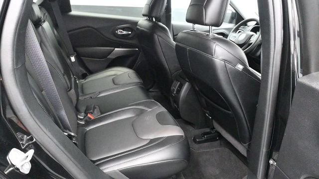 Used 2022 Jeep Cherokee Limited w/ Elite Package AWD/4WD image 10
