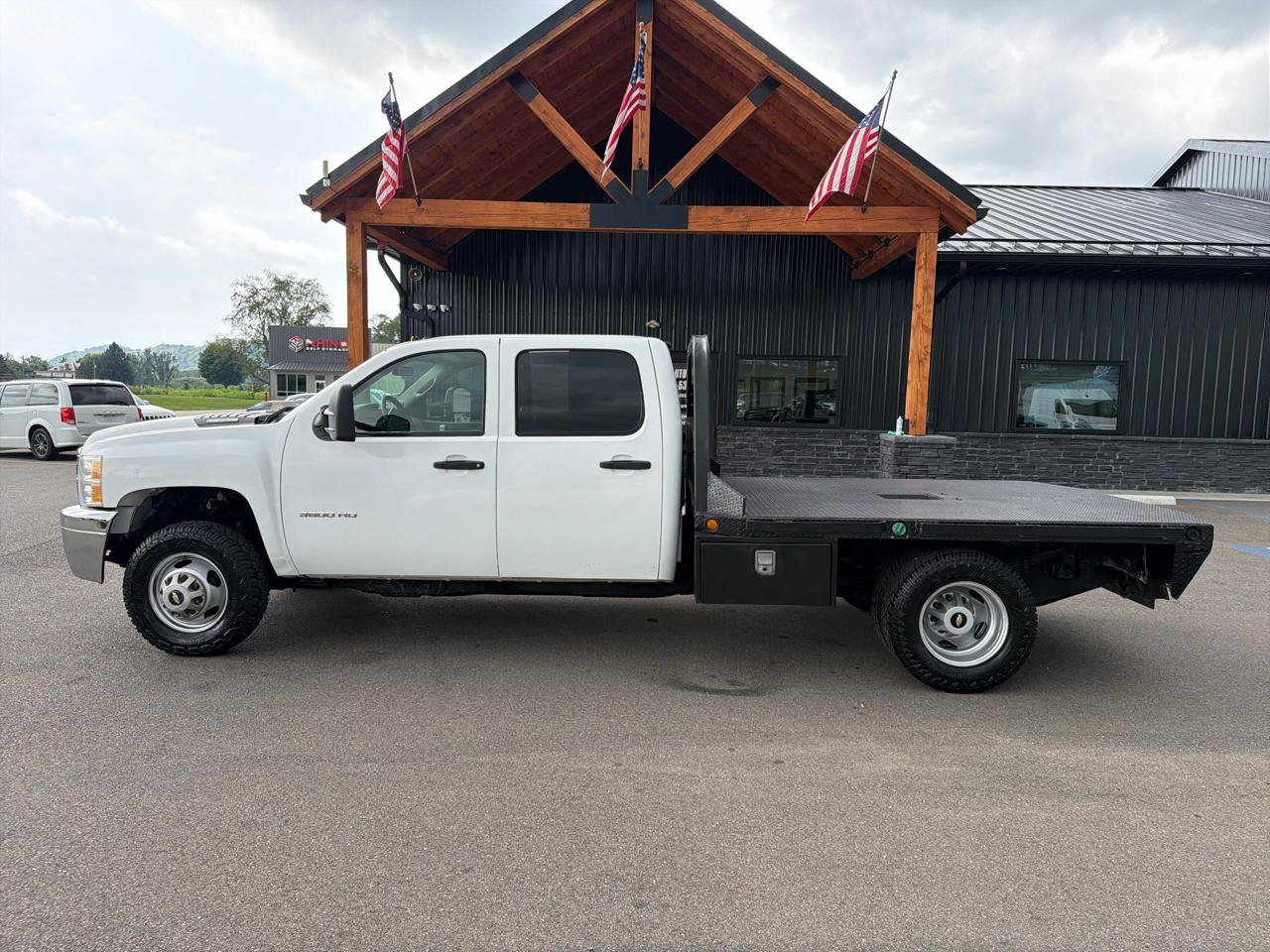 Used 2013 Chevrolet Silverado 3500 W/T w/ Skid Plate Package AWD/4WD image 20