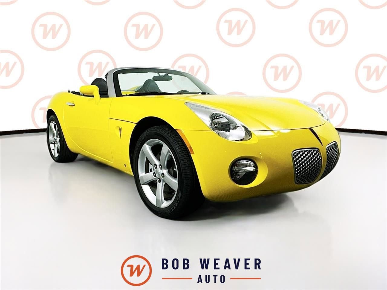Used 2007 Pontiac Solstice Convertible w/ Premium Package image 1