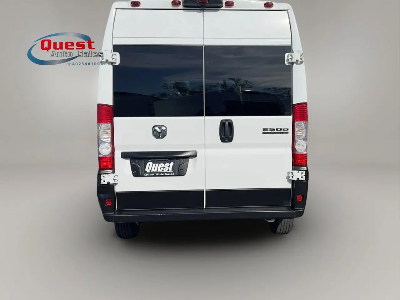 Used 2023 RAM ProMaster 2500 FWD image 4