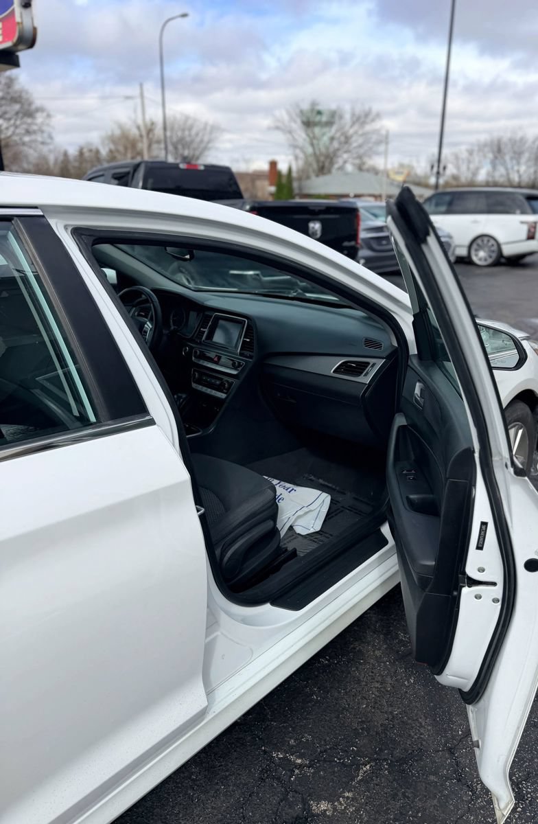 Used 2018 Hyundai Sonata SEL FWD image 8