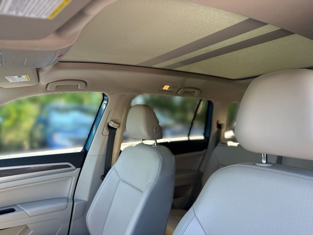 Used 2019 Volkswagen Atlas SE w/ Panoramic Sunroof Package AWD/4WD image 16