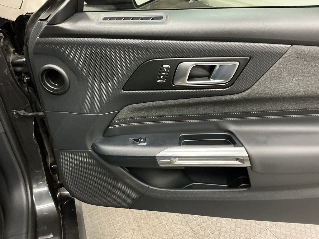 Used 2024 Ford Mustang GT RWD image 27