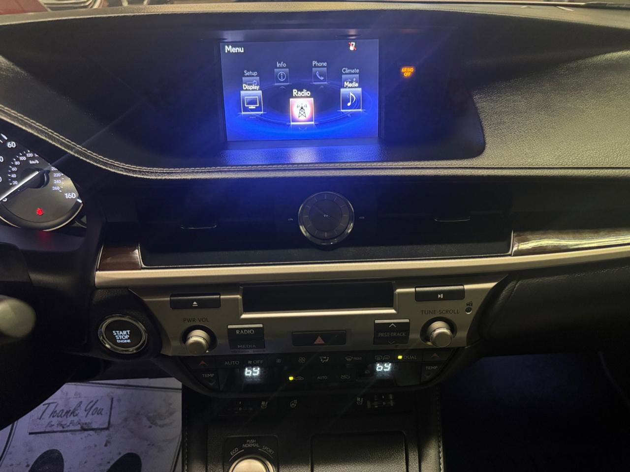 Used 2016 Lexus ES 350 w/ Premium Package w/Wood Trim FWD image 12