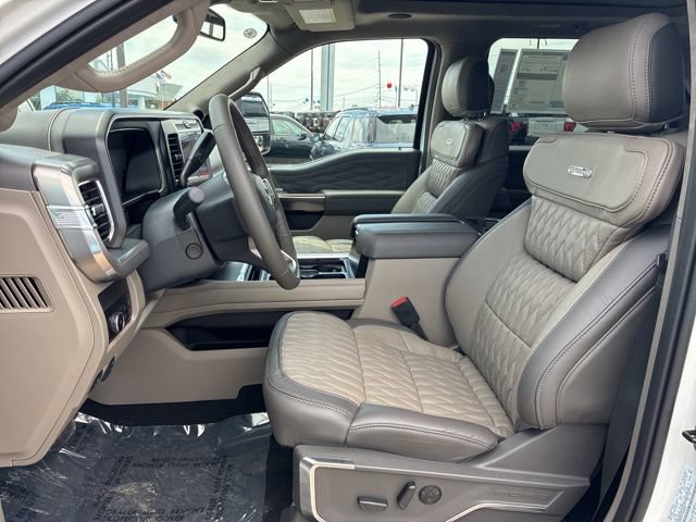New 2026 Ford F350 Platinum w/ Platinum Plus Package AWD/4WD image 23