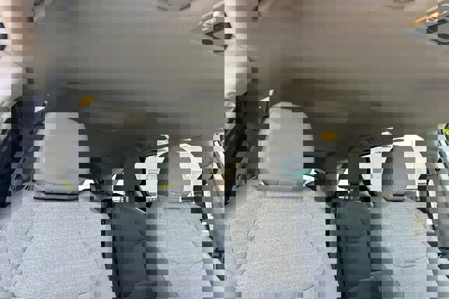 Used 2024 Toyota Sienna LE image 21