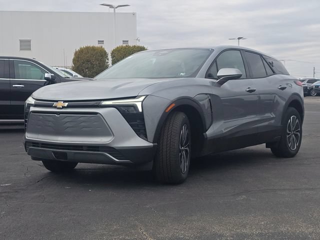 New 2025 Chevrolet Blazer EV LT AWD/4WD image 2