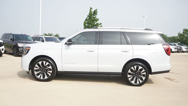 Used 2025 Ford Expedition Platinum w/ Driver's Package AWD/4WD image 6