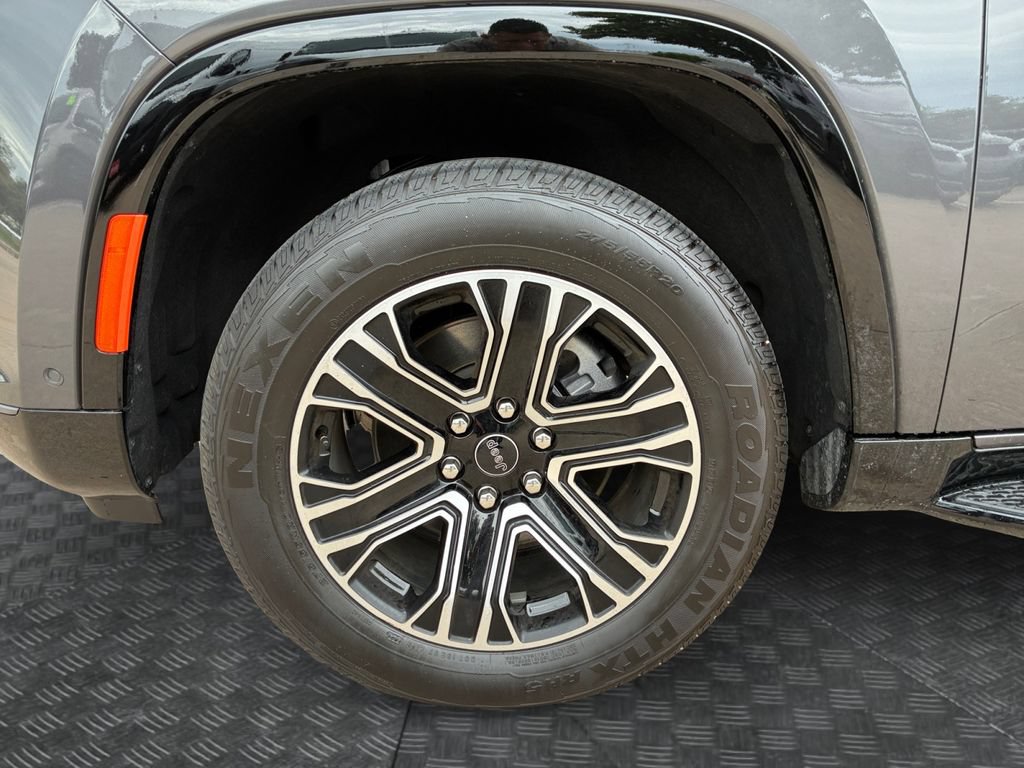 New 2026 Jeep Grand Wagoneer 4WD w/ Premium Group I image 23
