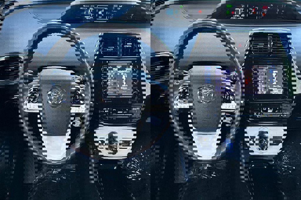 Used 2019 Toyota Prius Prime Plus image 11