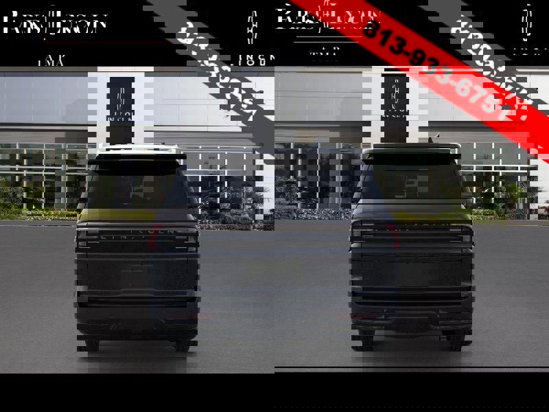 New 2026 Lincoln Navigator L Reserve AWD/4WD image 5