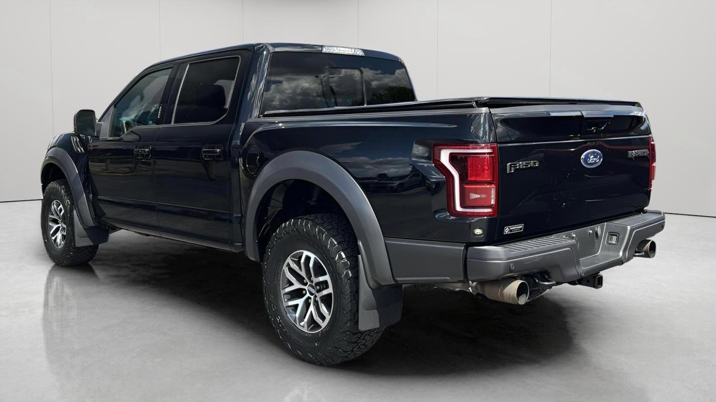 Used 2017 Ford F150 Raptor w/ Equipment Group 802A Luxury image 7