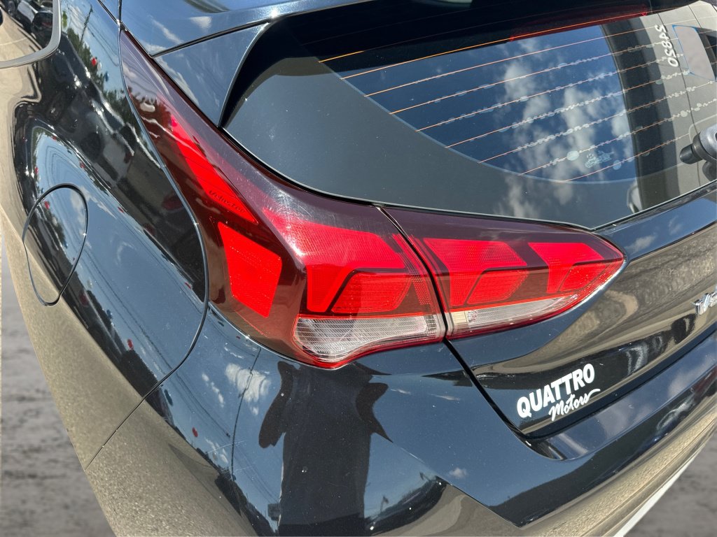 Used 2019 Hyundai Veloster 2.0 FWD image 21