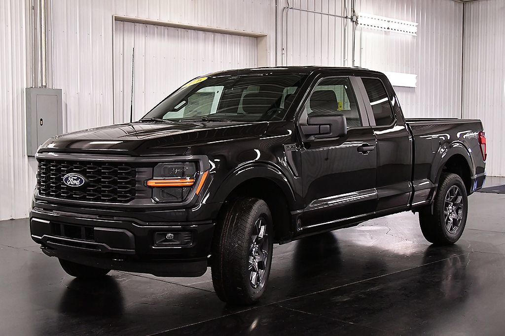 New 2026 Ford F150 STX w/ Equipment Group 200A AWD/4WD image 32