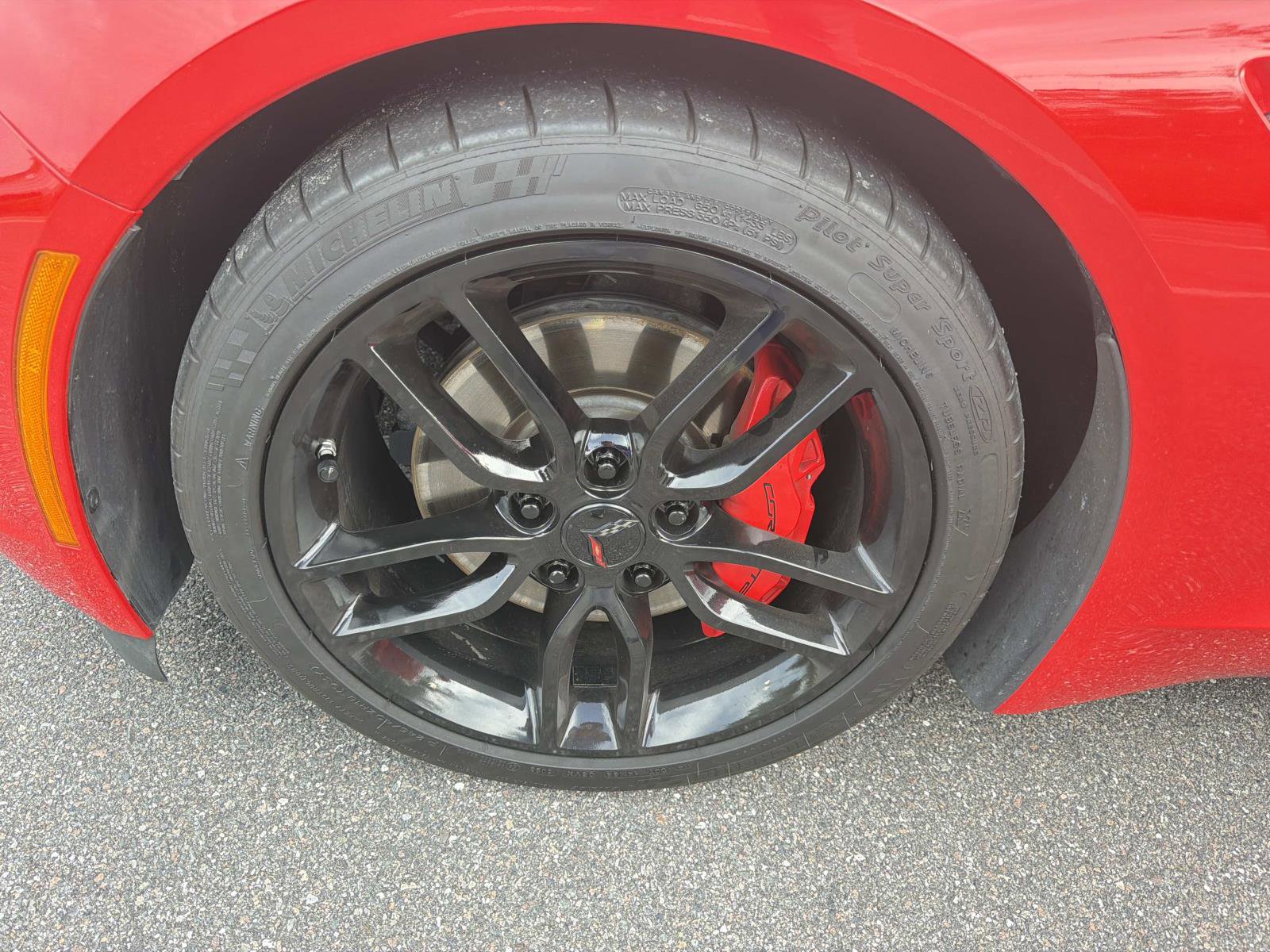Used 2014 Chevrolet Corvette Stingray Coupe w/ 2LT Preferred Equipment Group RWD image 27