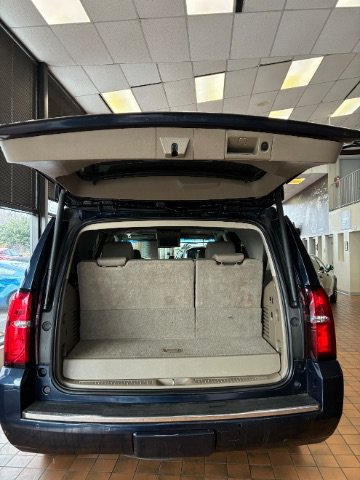 Used 2019 Chevrolet Tahoe Premier AWD/4WD image 13