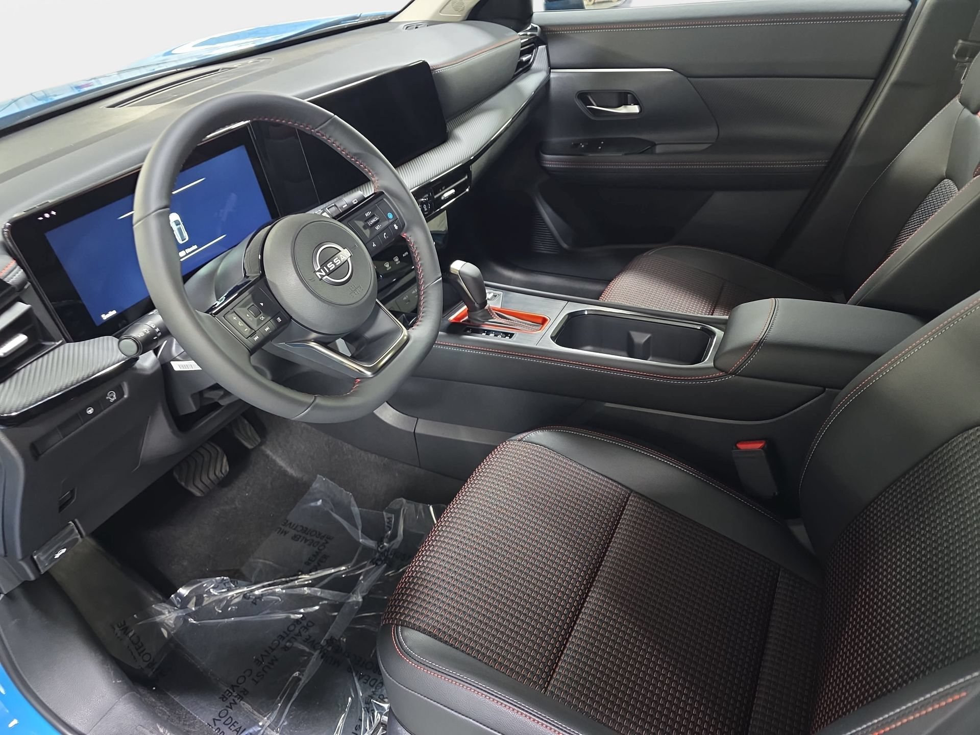 New 2026 Nissan Kicks SR FWD image 15