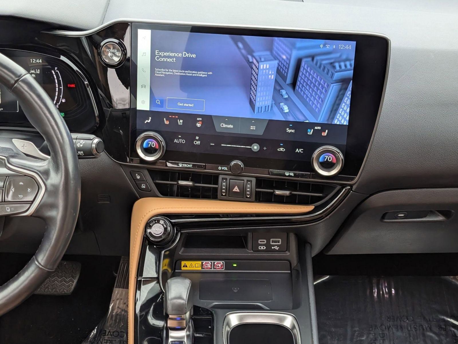 Used 2022 Lexus NX 350h AWD image 28