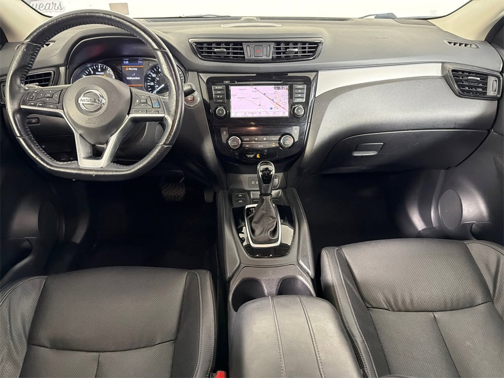 Used 2020 Nissan Rogue Sport SL w/ Premium Package image 24