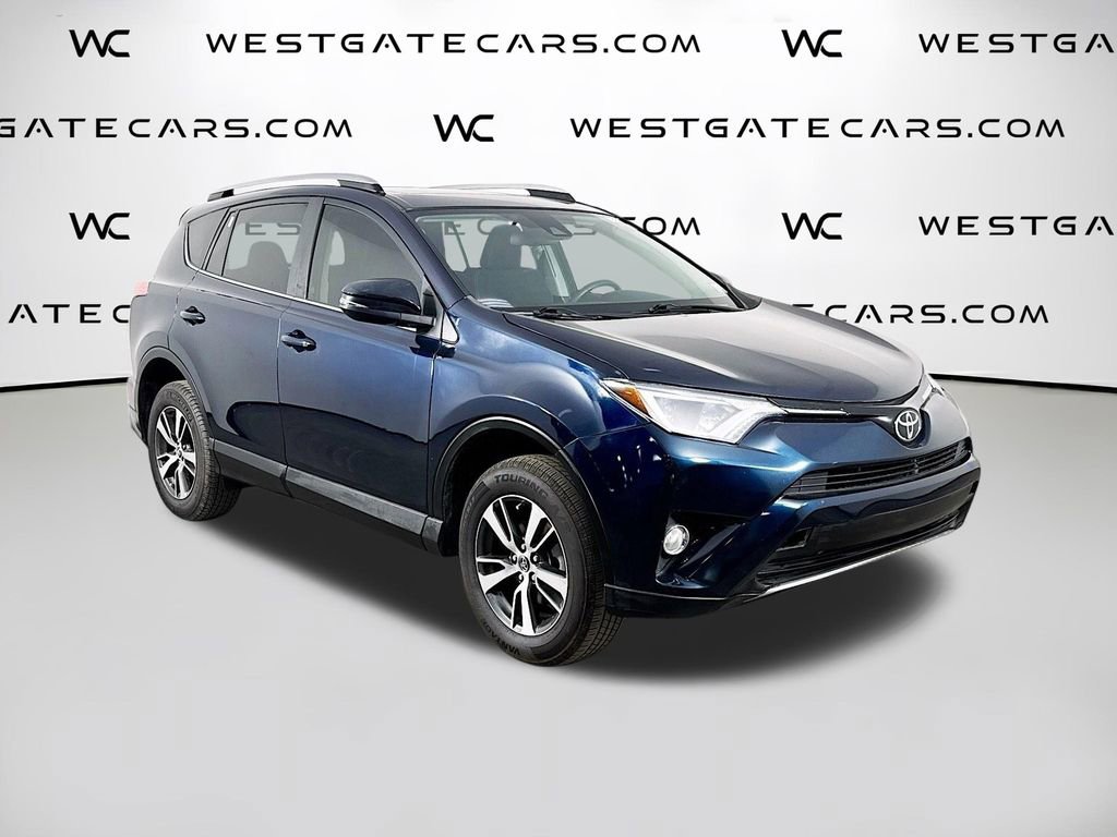 Used 2018 Toyota RAV4 XLE video 2