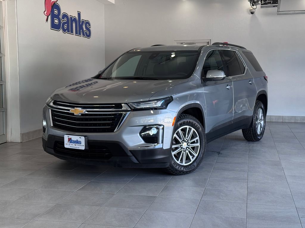 Certified 2023 Chevrolet Traverse LT w/ LPO, Floor Liner Package AWD/4WD image 2