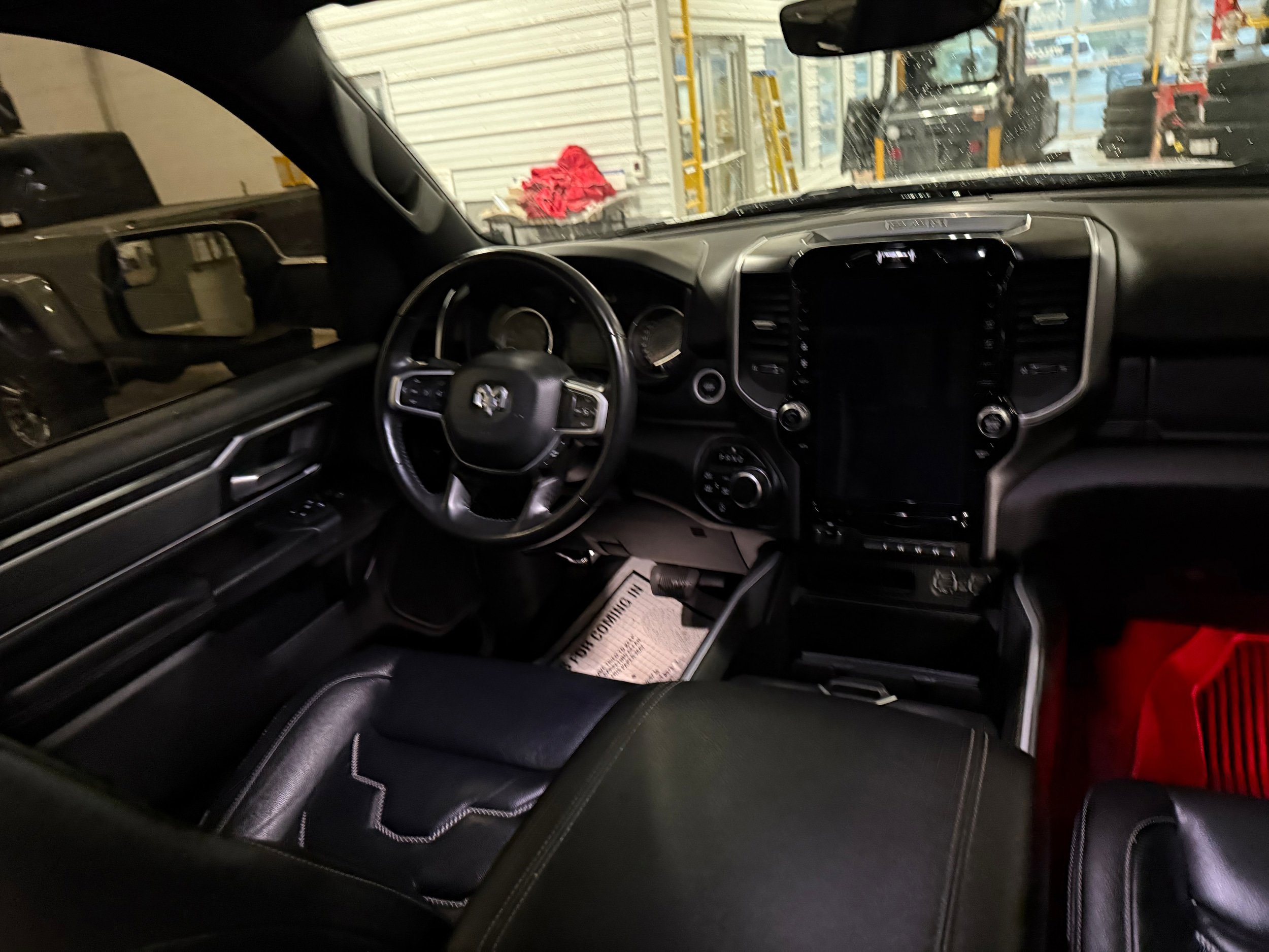Used 2022 RAM 1500 Big Horn AWD/4WD image 23