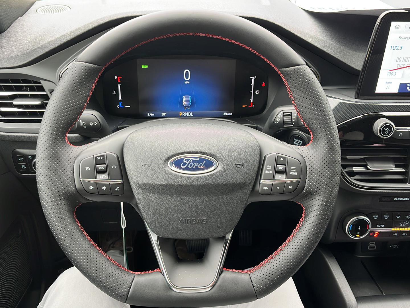 New 2026 Ford Escape ST-Line Select w/ Class II Trailer Tow Package AWD/4WD image 16