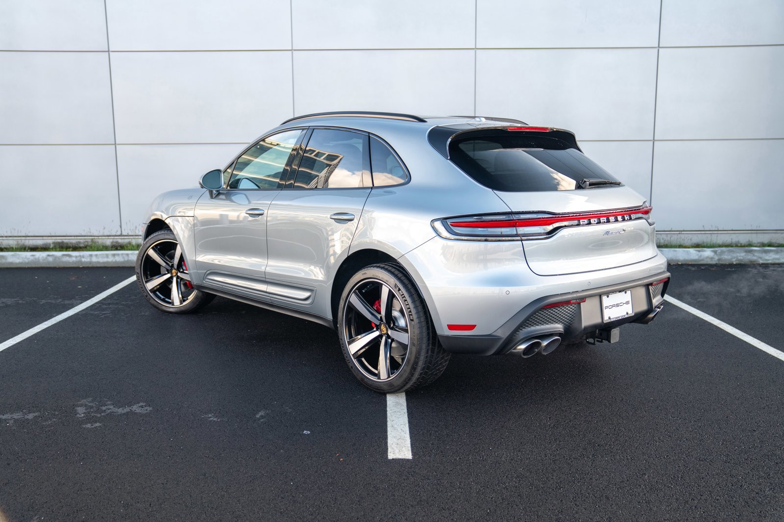 New 2026 Porsche Macan S image 3