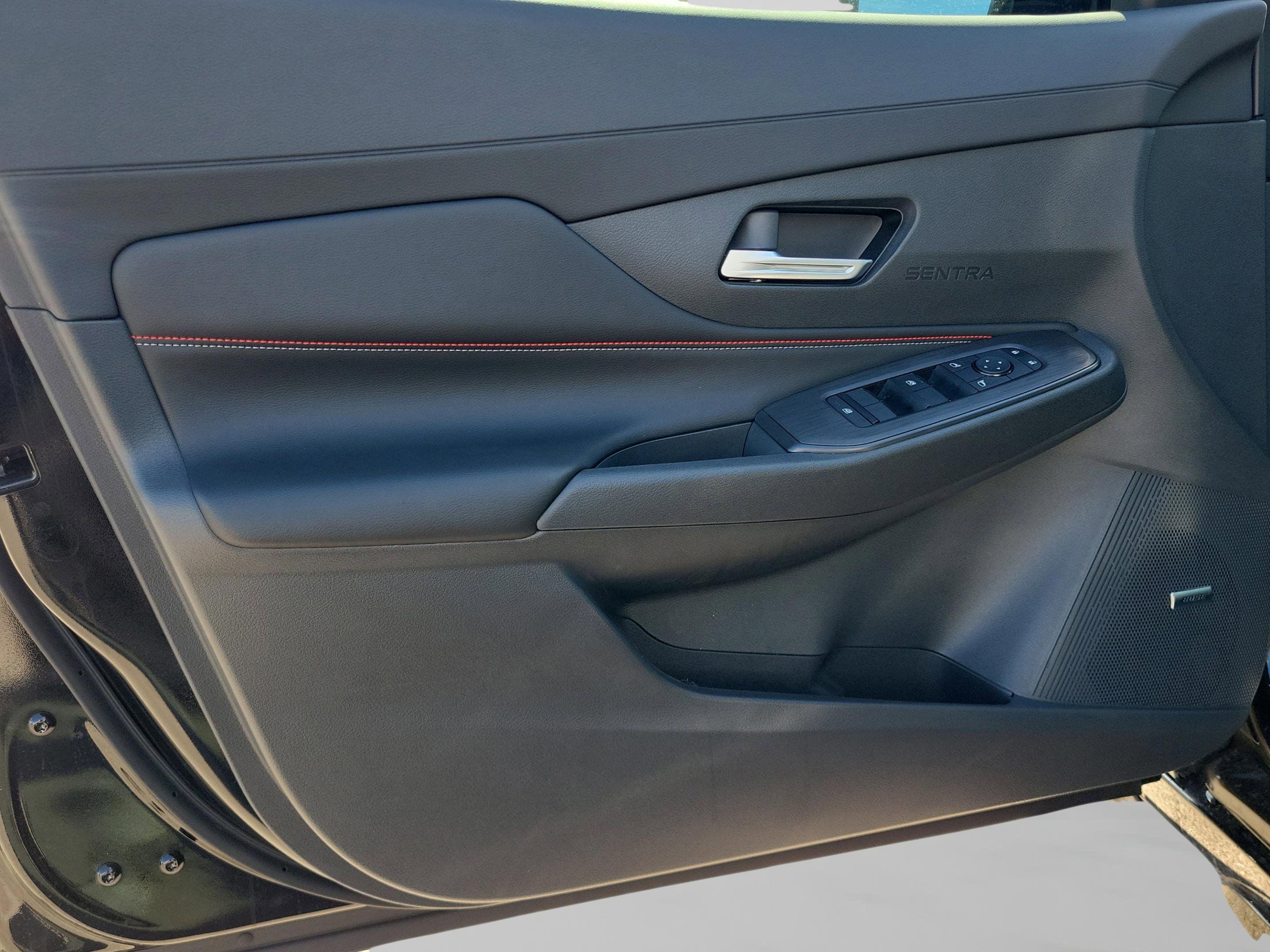 New 2026 Nissan Sentra SR w/ SR Premium Package image 32
