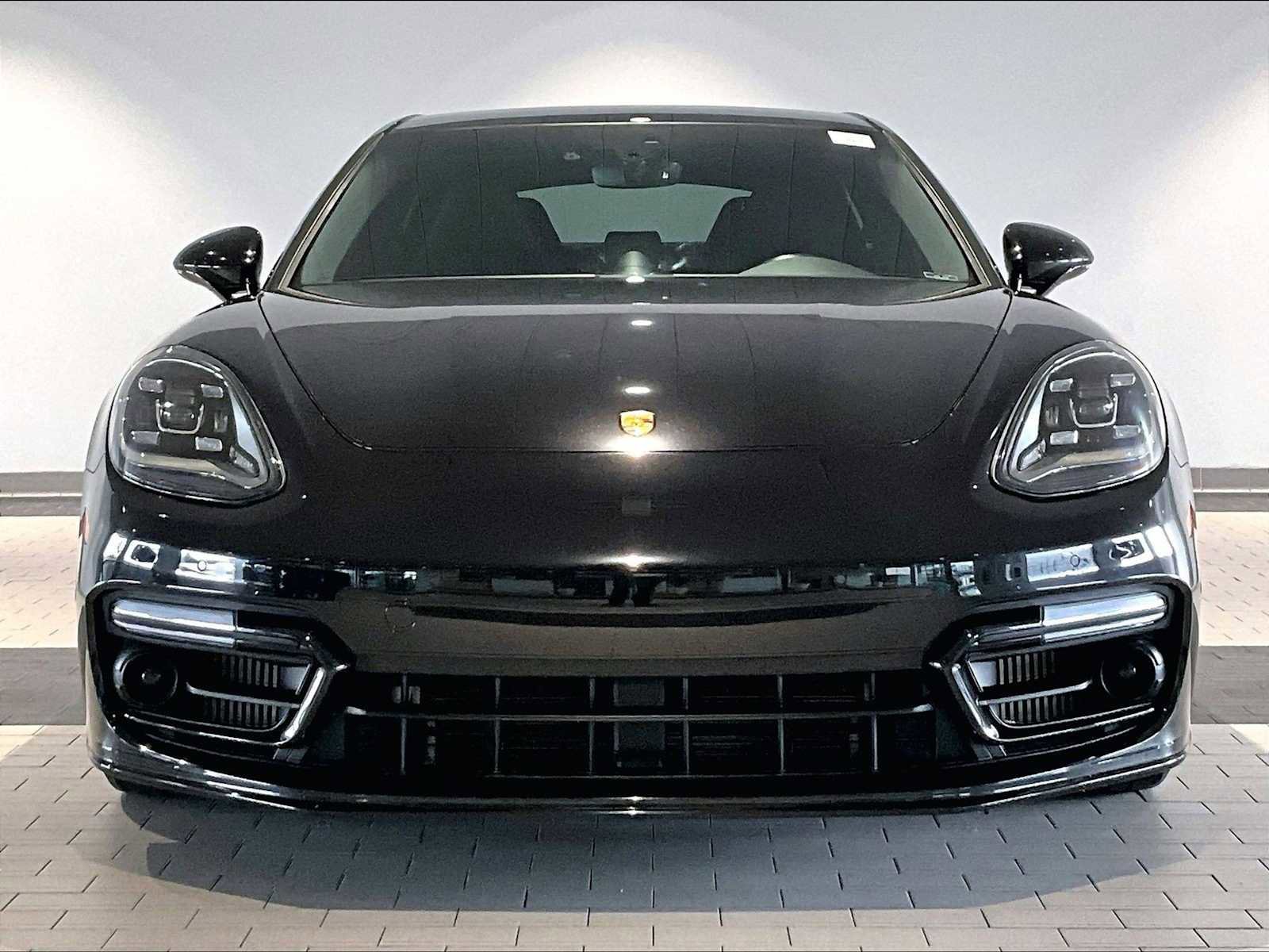 Used 2023 Porsche Panamera 4S image 13