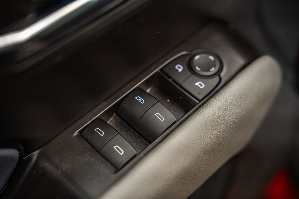 Used 2024 Chevrolet Colorado ZR2 w/ ZR2 Convenience Package III AWD/4WD image 48