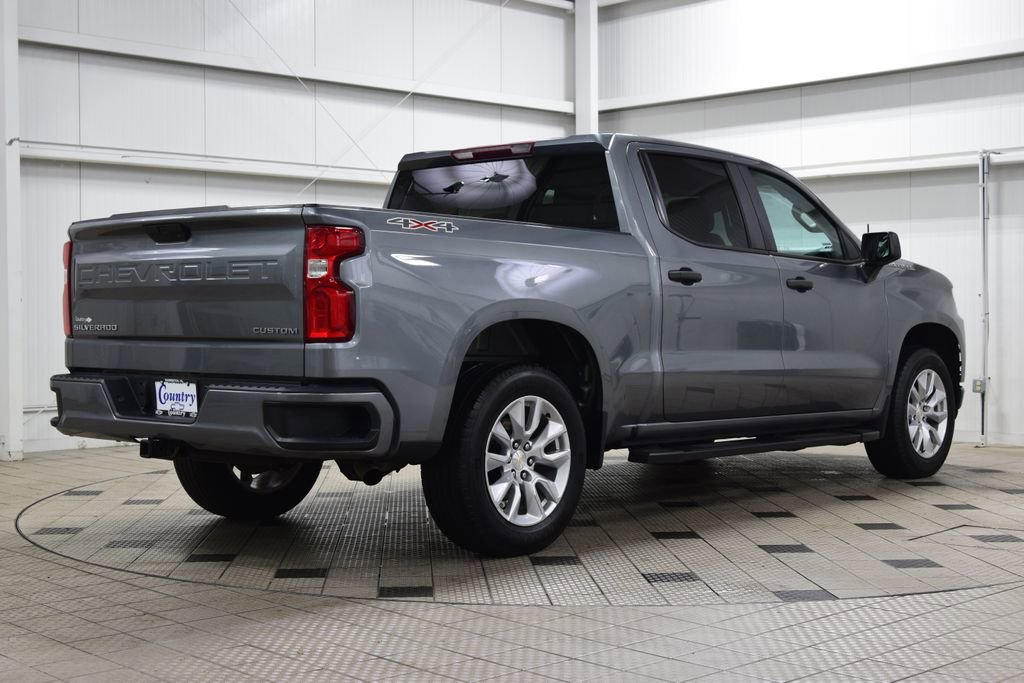 Used 2022 Chevrolet Silverado 1500 Custom w/ Safety Confidence Package AWD/4WD image 8
