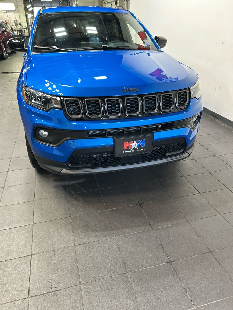 New 2026 Jeep Compass Latitude AWD/4WD image 3