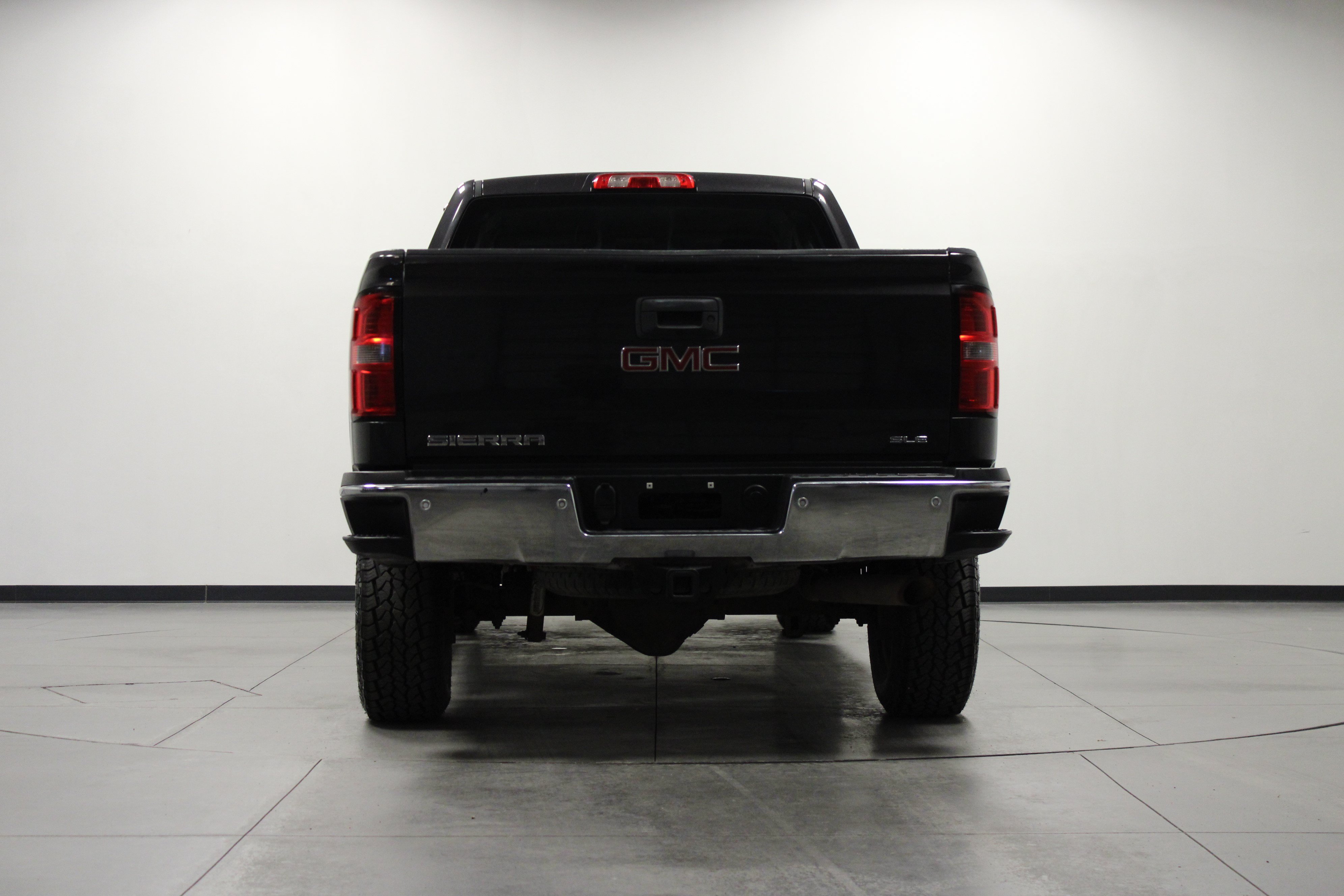 Used 2015 GMC Sierra 2500 SLE AWD/4WD image 5