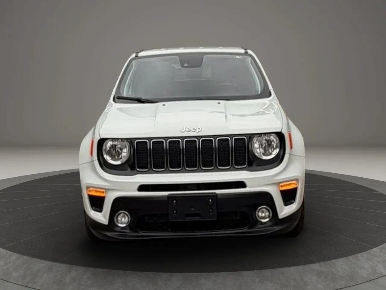 Used 2021 Jeep Renegade Latitude w/ Convenience Group AWD/4WD image 2