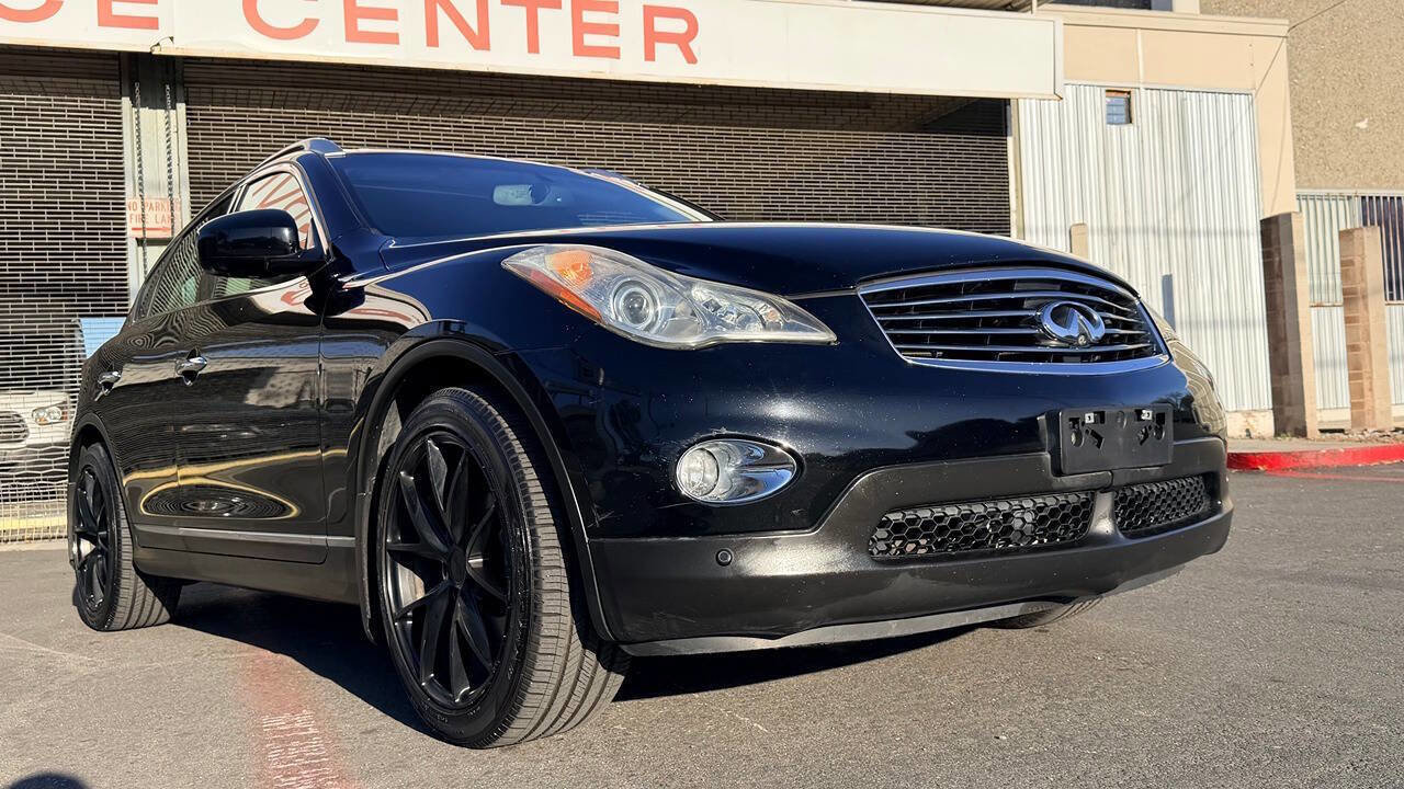 Used 2012 INFINITI EX35 Journey w/ Premium Pkg image 2