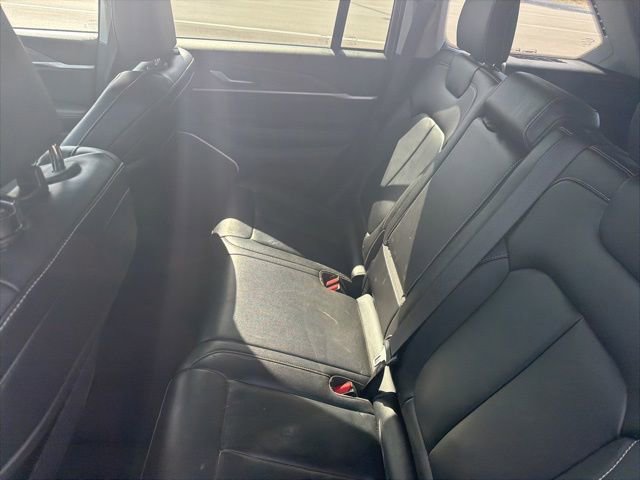 Used 2022 Jeep Grand Cherokee Limited 4xe image 9