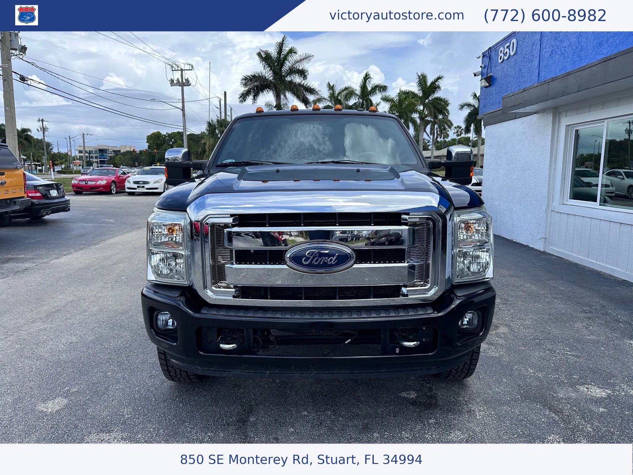 Used 2016 Ford F350 Platinum w/ FX4 Off-Road Package AWD/4WD image 2