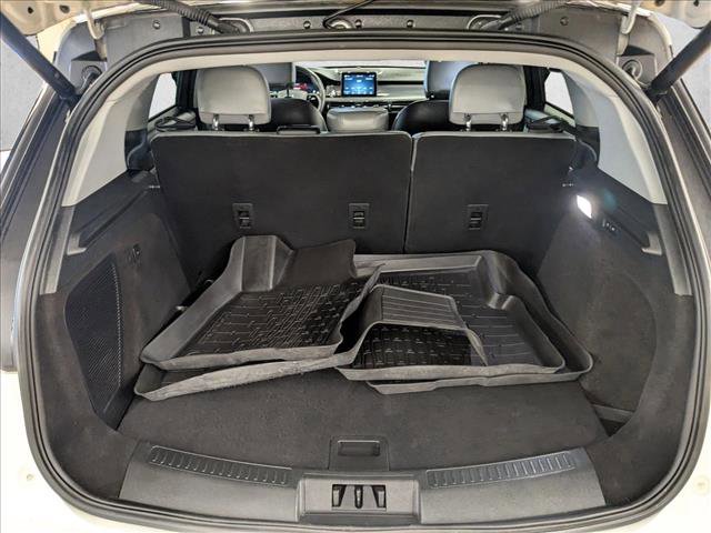 Used 2021 Lincoln Corsair Reserve image 7