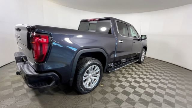Used 2024 GMC Sierra 1500 Denali AWD/4WD image 4