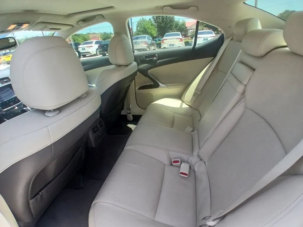 Used 2012 Lexus IS 250 w/ Premium Pkg Value Edition RWD image 17