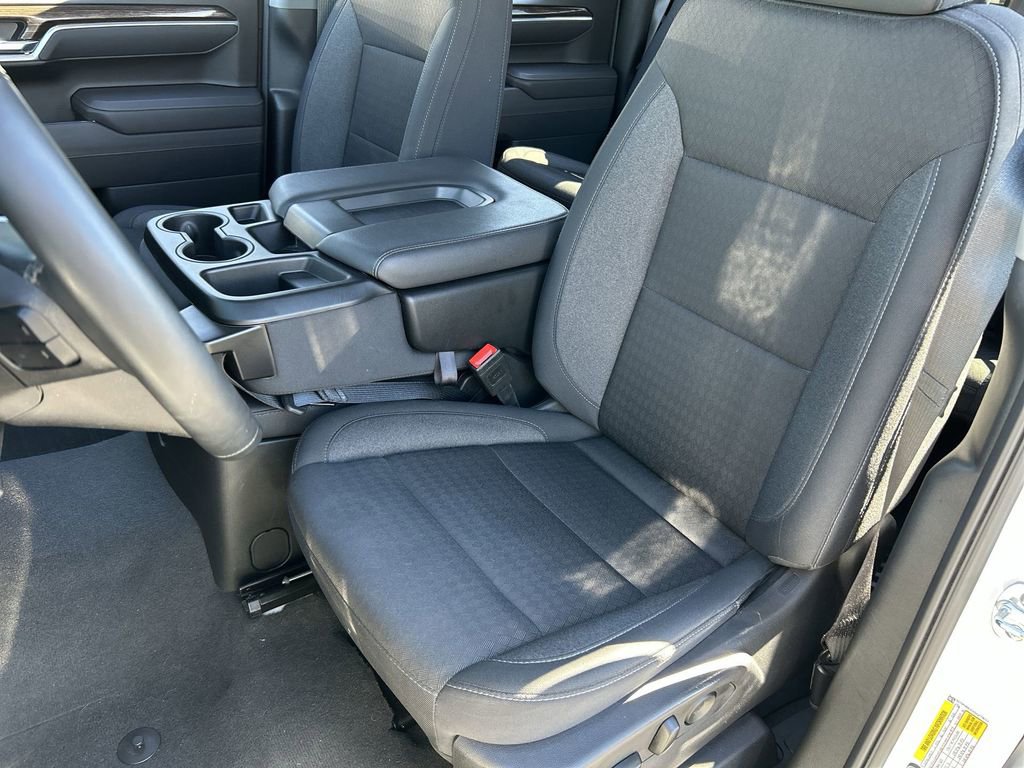 Used 2025 GMC Sierra 1500 SLE RWD image 19