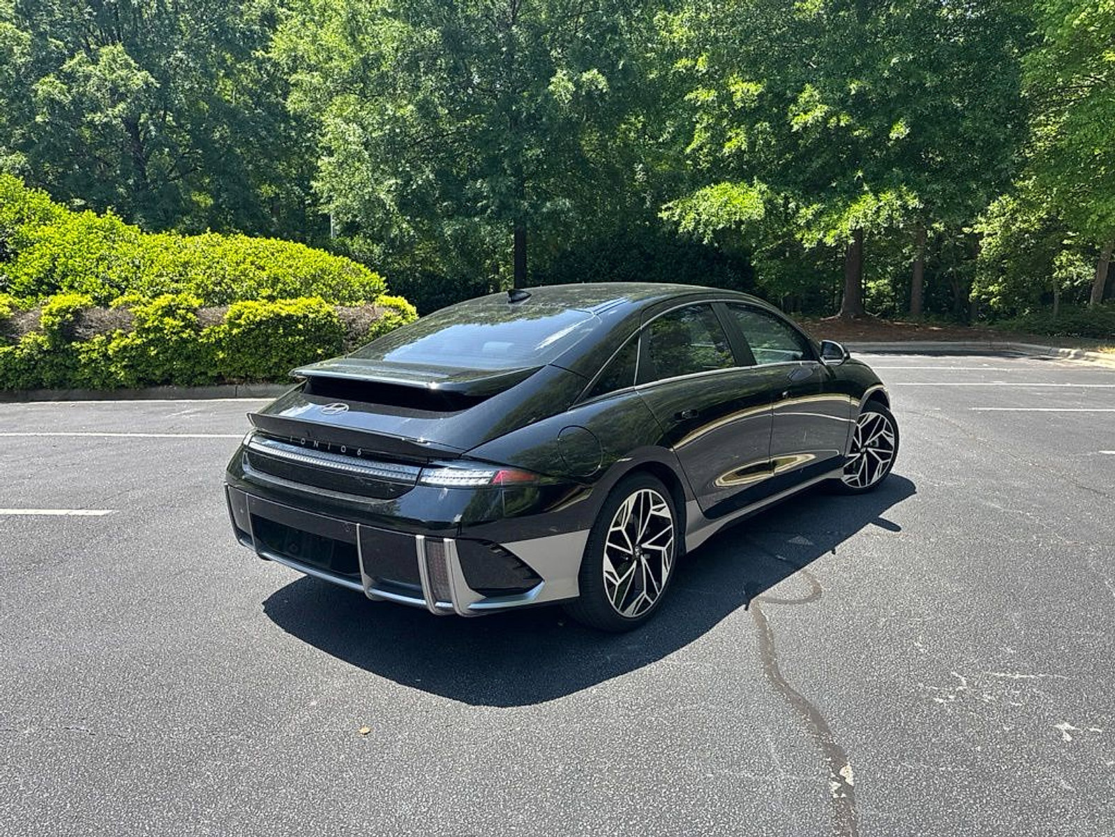 Used 2024 Hyundai Ioniq 6 SEL AWD/4WD image 4