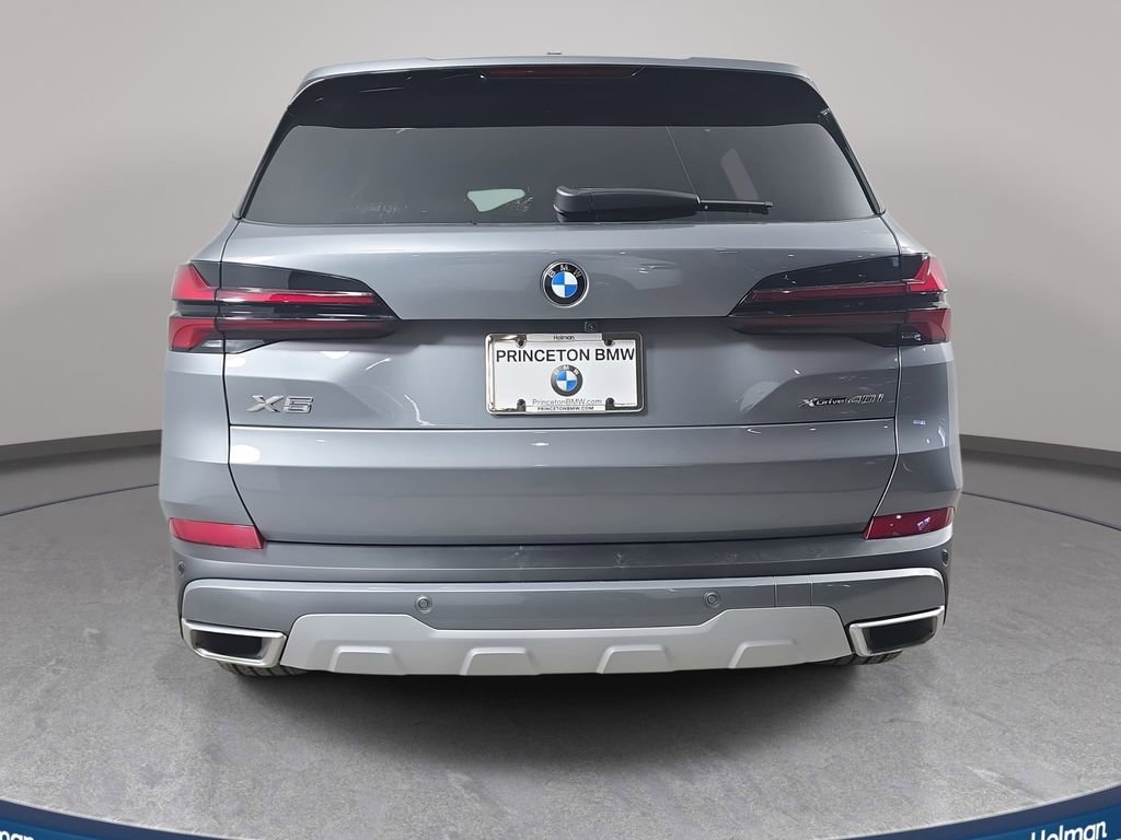 Used 2026 BMW X5 xDrive40i w/ Climate Comfort Package image 7