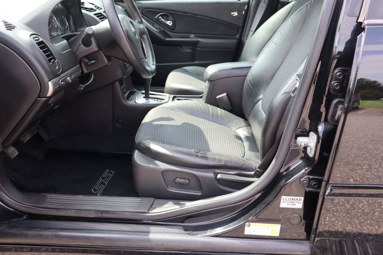 Used 2007 Chevrolet Malibu SS FWD image 11
