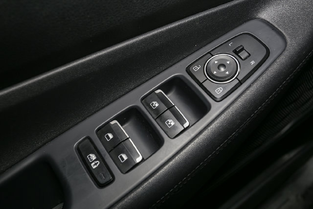 Used 2023 Hyundai Santa Fe SEL AWD/4WD image 34