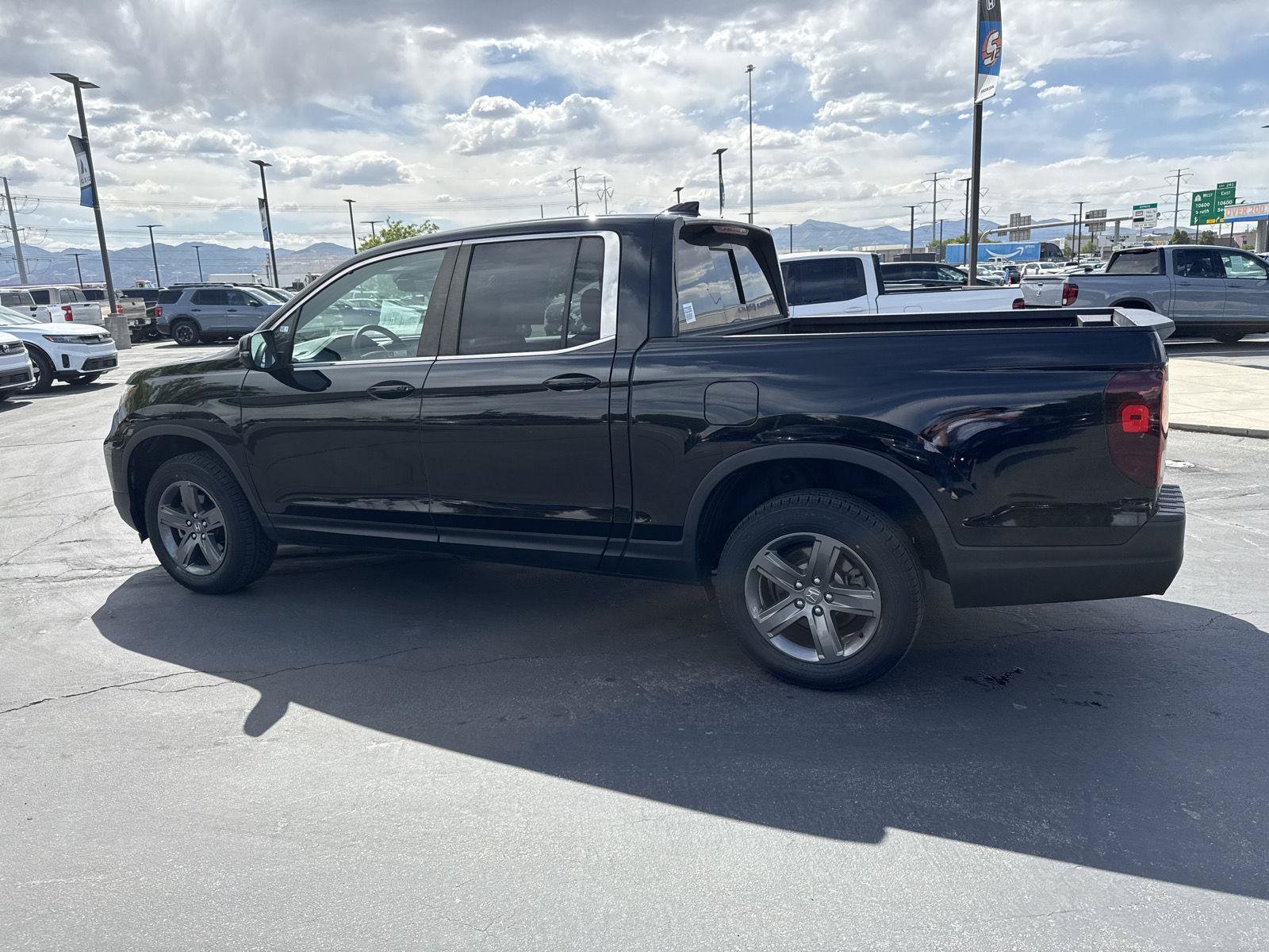 Used 2023 Honda Ridgeline RTL image 11
