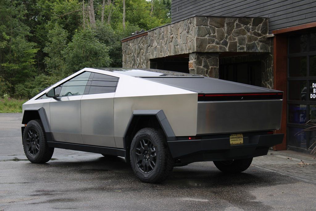 Used 2024 Tesla Cybertruck Cyberbeast image 5