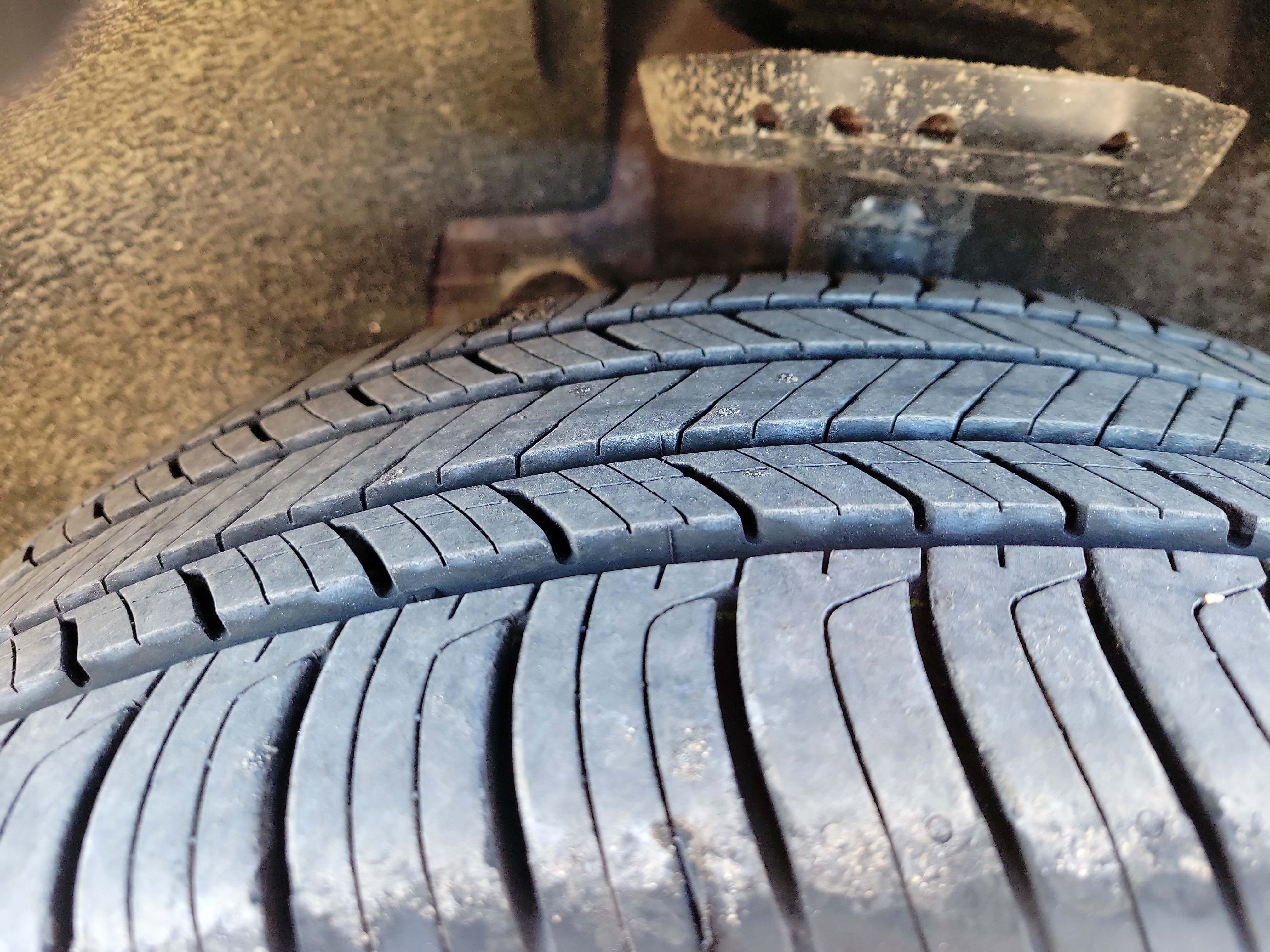 Certified 2024 Buick Encore GX Sport Touring w/ Comfort Package image 13