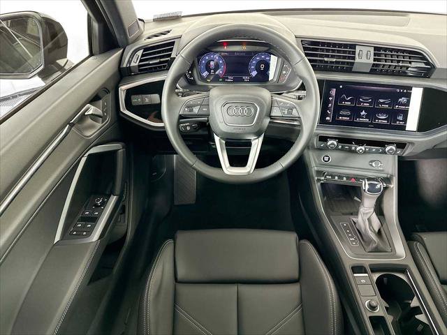 Certified 2025 Audi Q3 2.0T Premium w/ Convenience Package AWD/4WD image 20